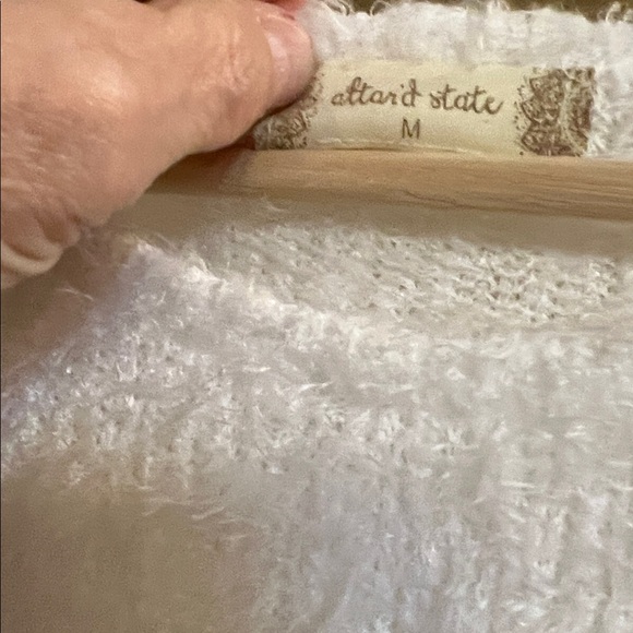 Altar'd State Soft, fuzzy white  Crew Neck Sweater M - Picture 2 of 5